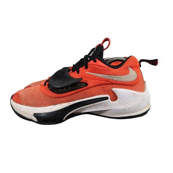 Nike Shoes Mens 8 Athletic Trainers Zoom Freak 3 Team Bright Crimson Basketball - Picture 4 of 16